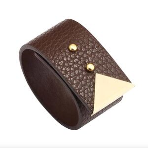 Brown Leather Cuff Bracelet with Goldtone Triangle Stud Accent – 7” – Last One